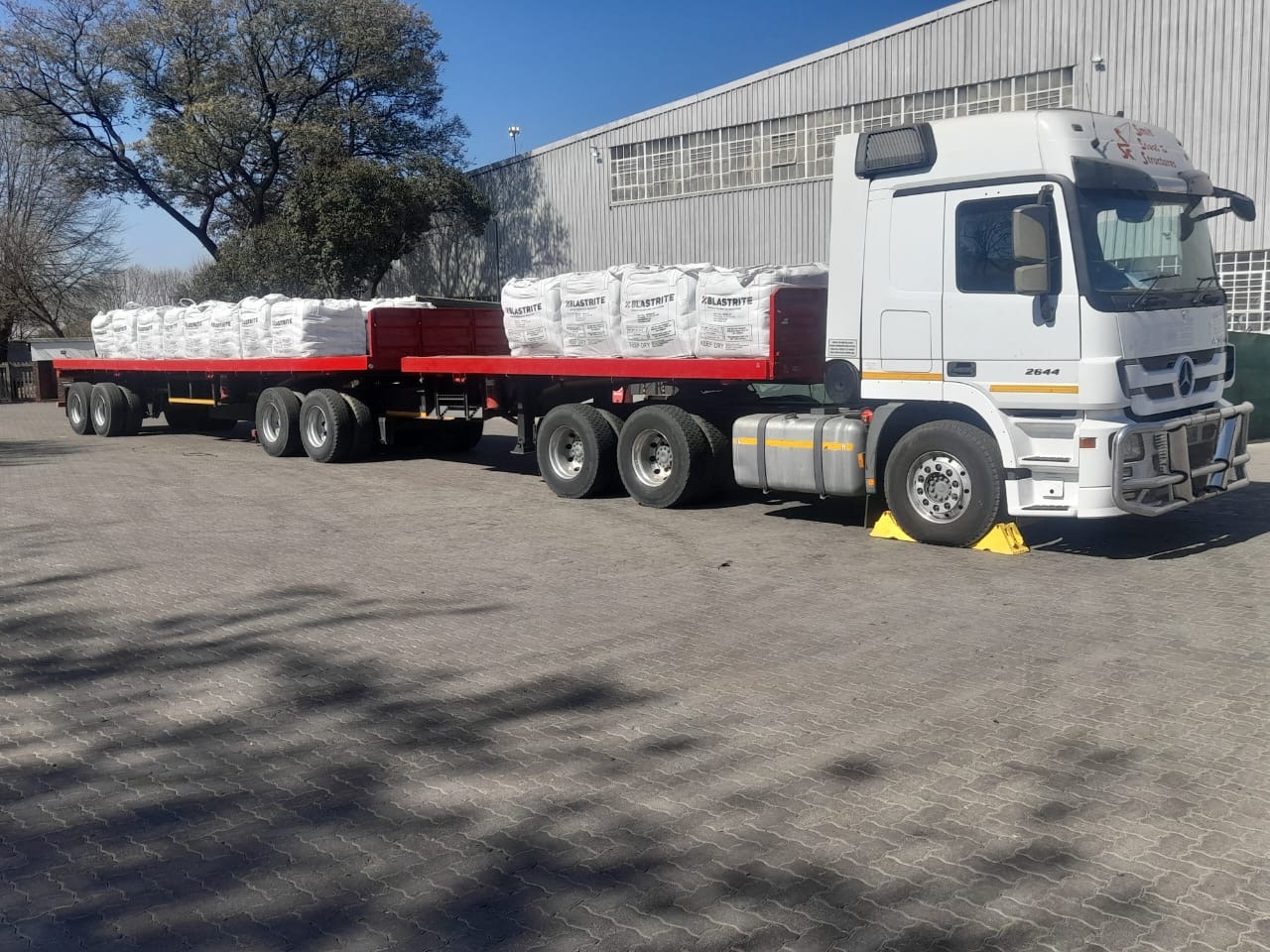 Superlink Flat Deck for hire in North West