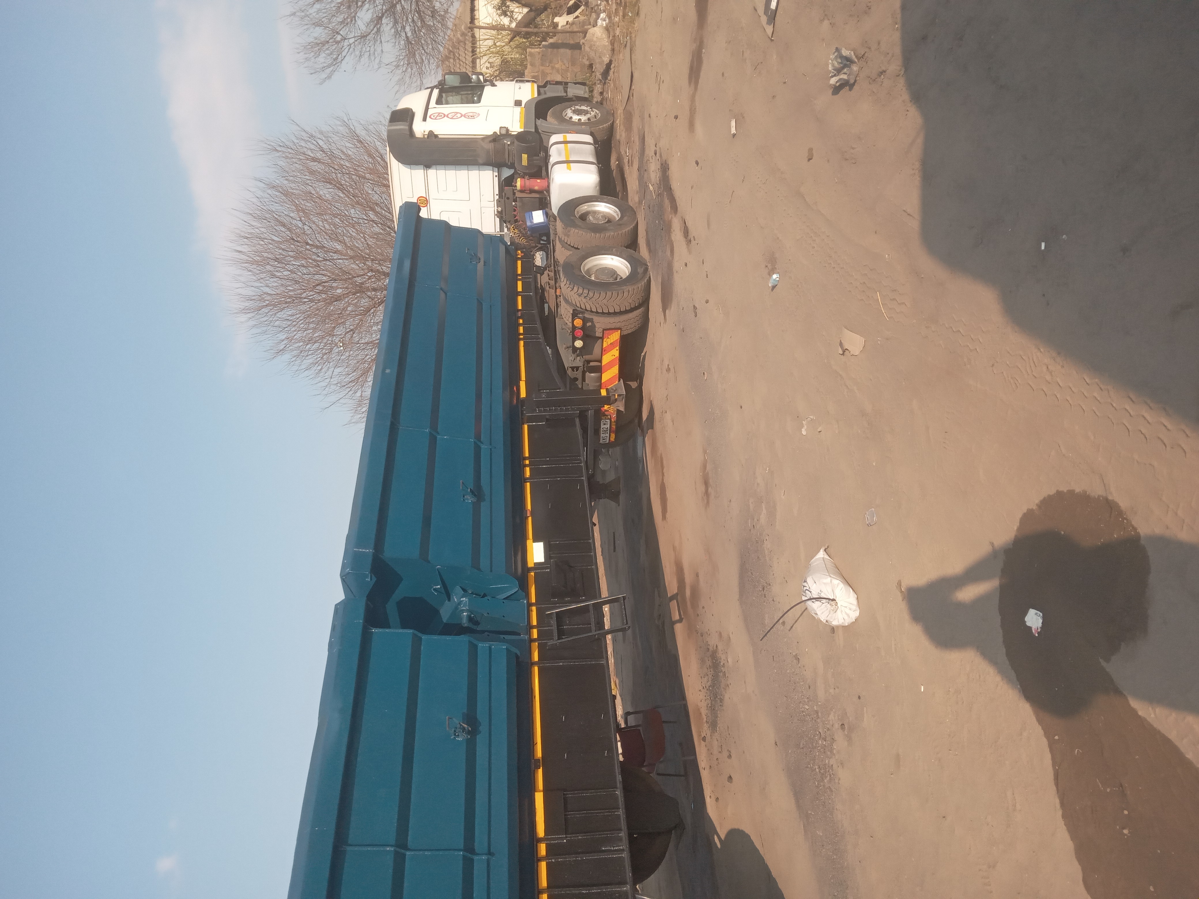 34 Ton SideTipper Truck For Rental for hire in Witbank,Kriel,Ogies South Africa, Mpumalanga