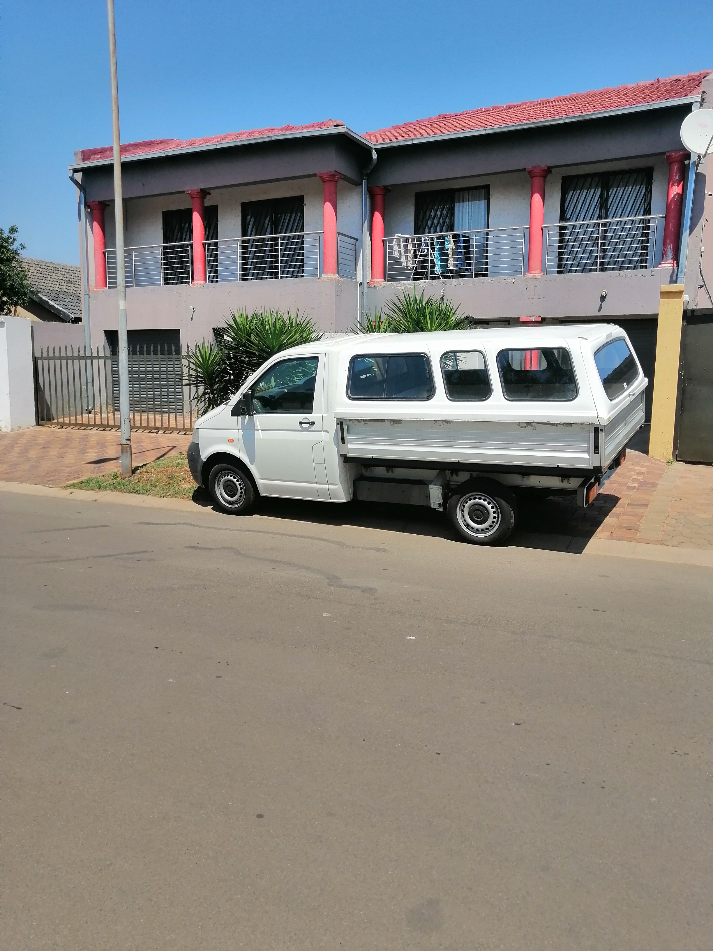 Bakkie Rental for hire in Shaun nayana South Africa, KwaZulu-Natal
