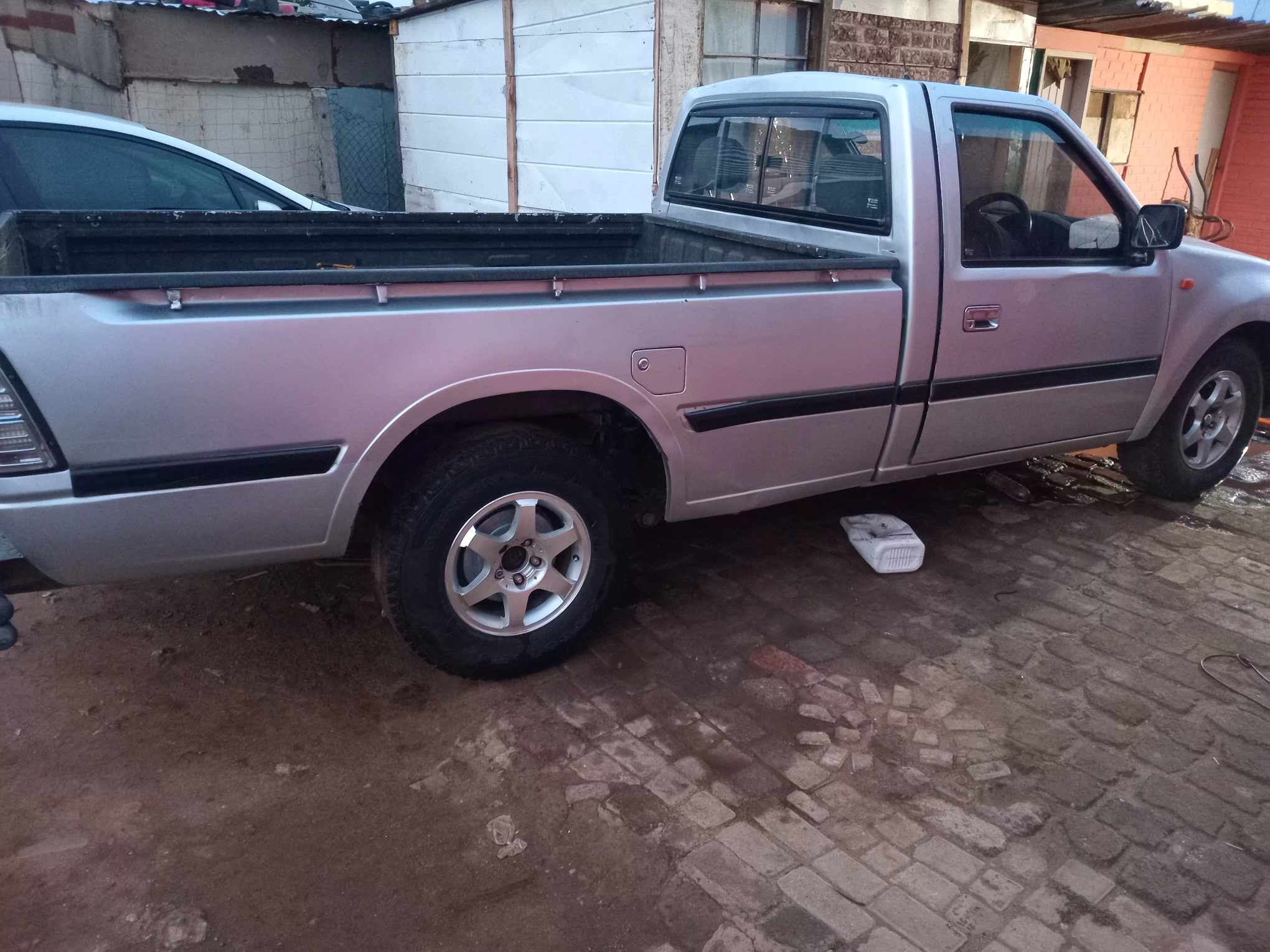 1 Ton Bakkie Lorry Truck Hire Rental for hire in Pule South Africa, Gauteng