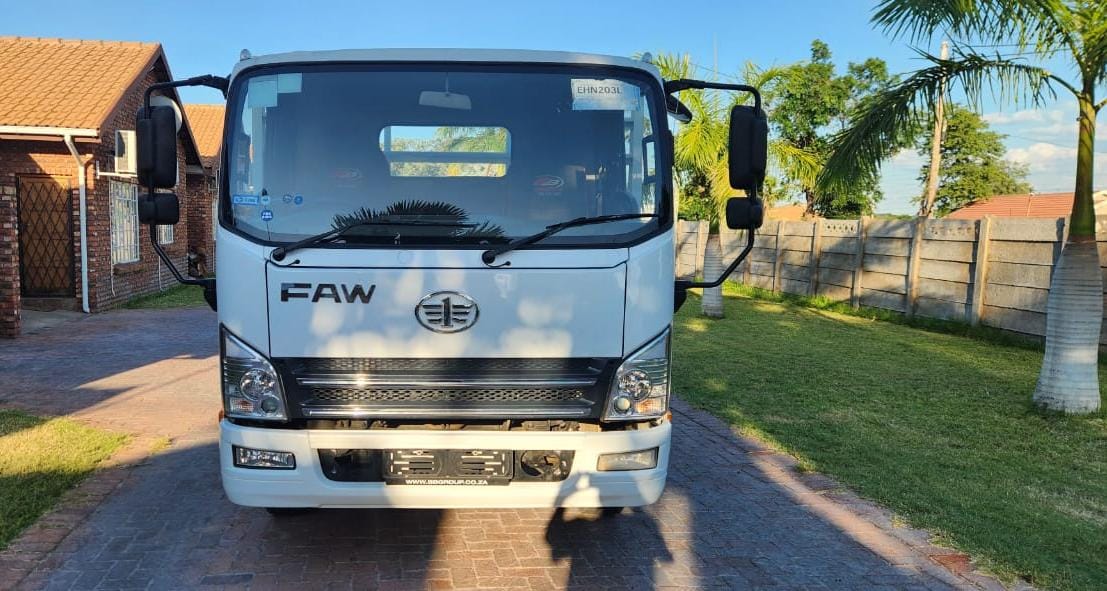 4 Ton Pick Up Lorry Rental