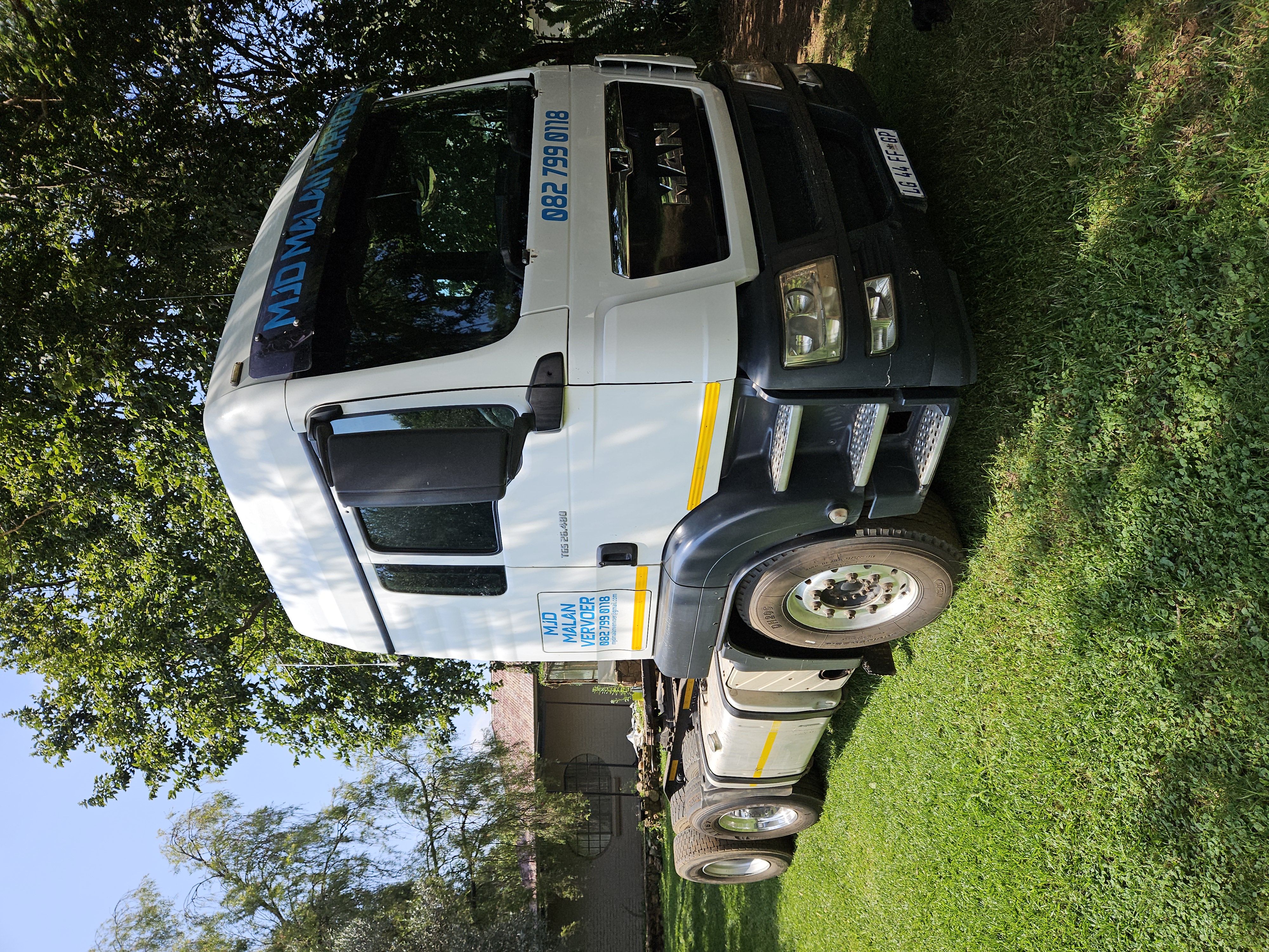 Horse or Tractor with no trailer for hire in Daniel South Africa, Gauteng