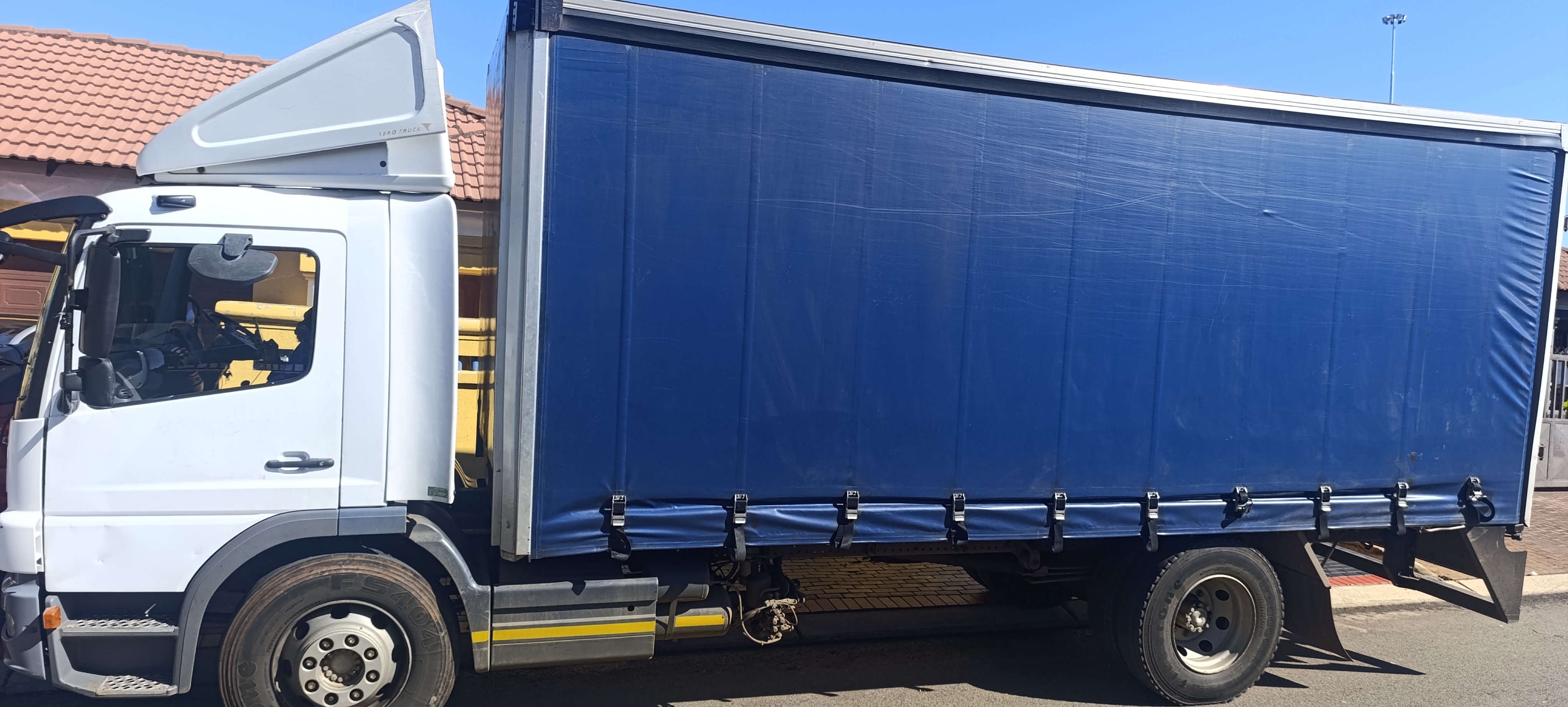 8 Ton Curtain Side Lorry Truck Hire for hire in Sabelo South Africa, Gauteng