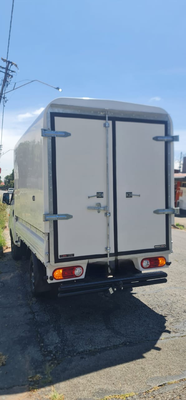 1 - 4 ton truck for hire in Dorman Chimhamhiwa South Africa, Gauteng