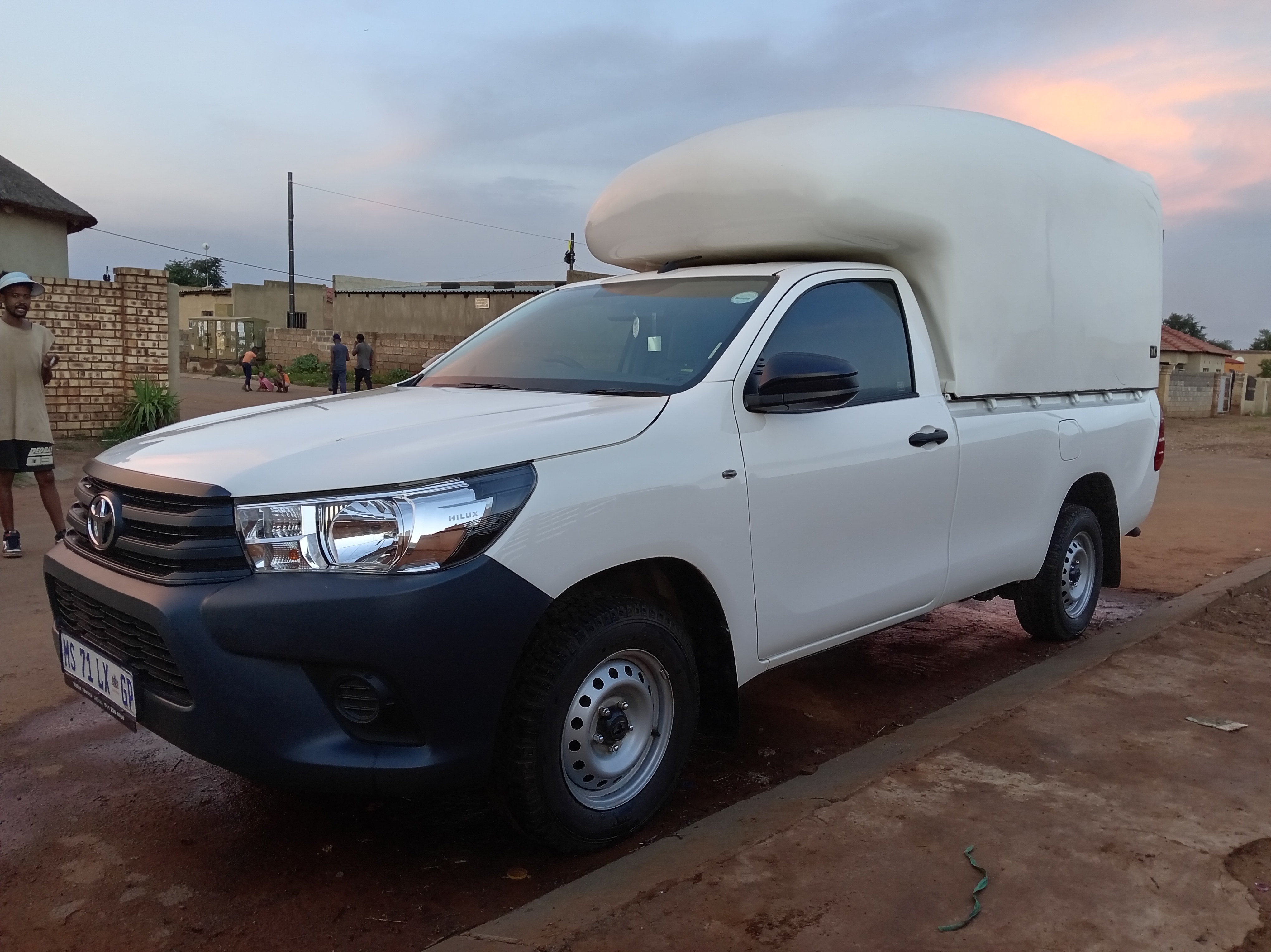 Pick Up Lorry for hire in Monies mahola South Africa, Gauteng