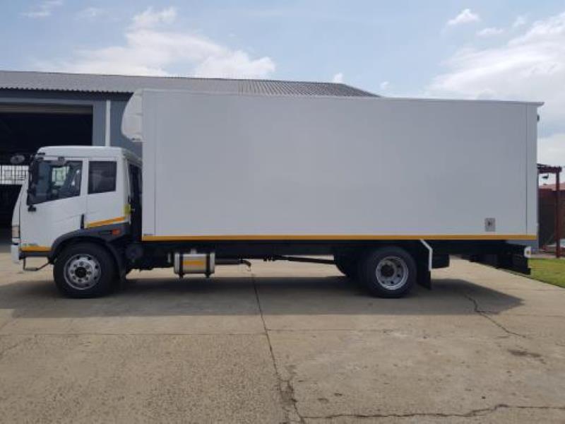 8 Ton Closed Truck Rental Truck with driver hire for hire in Jose South Africa, Gauteng