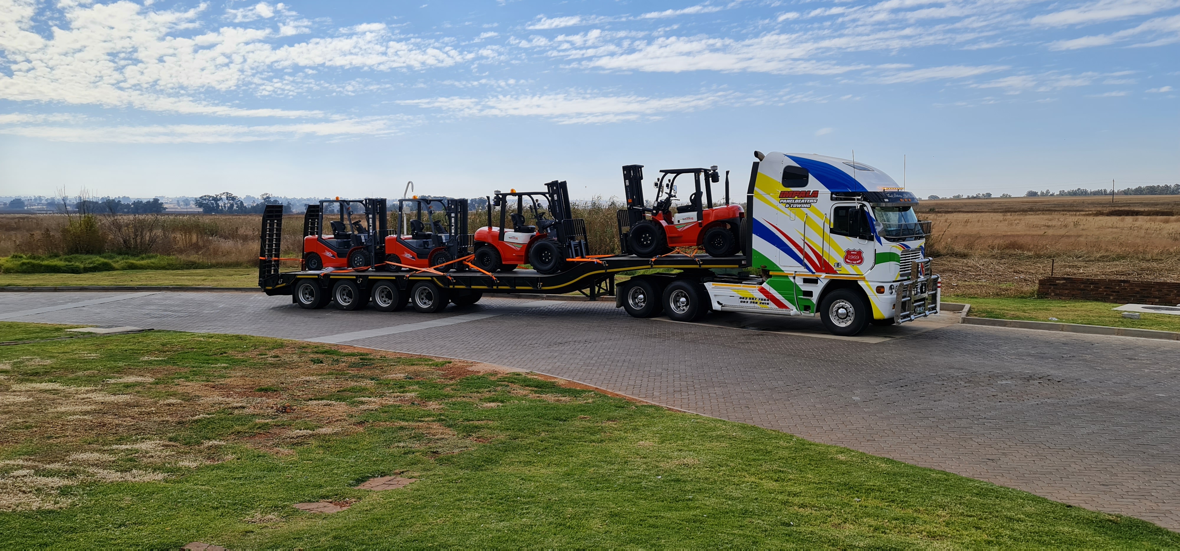 Superlink Flatdeck for hire in werner van dyk South Africa, North West