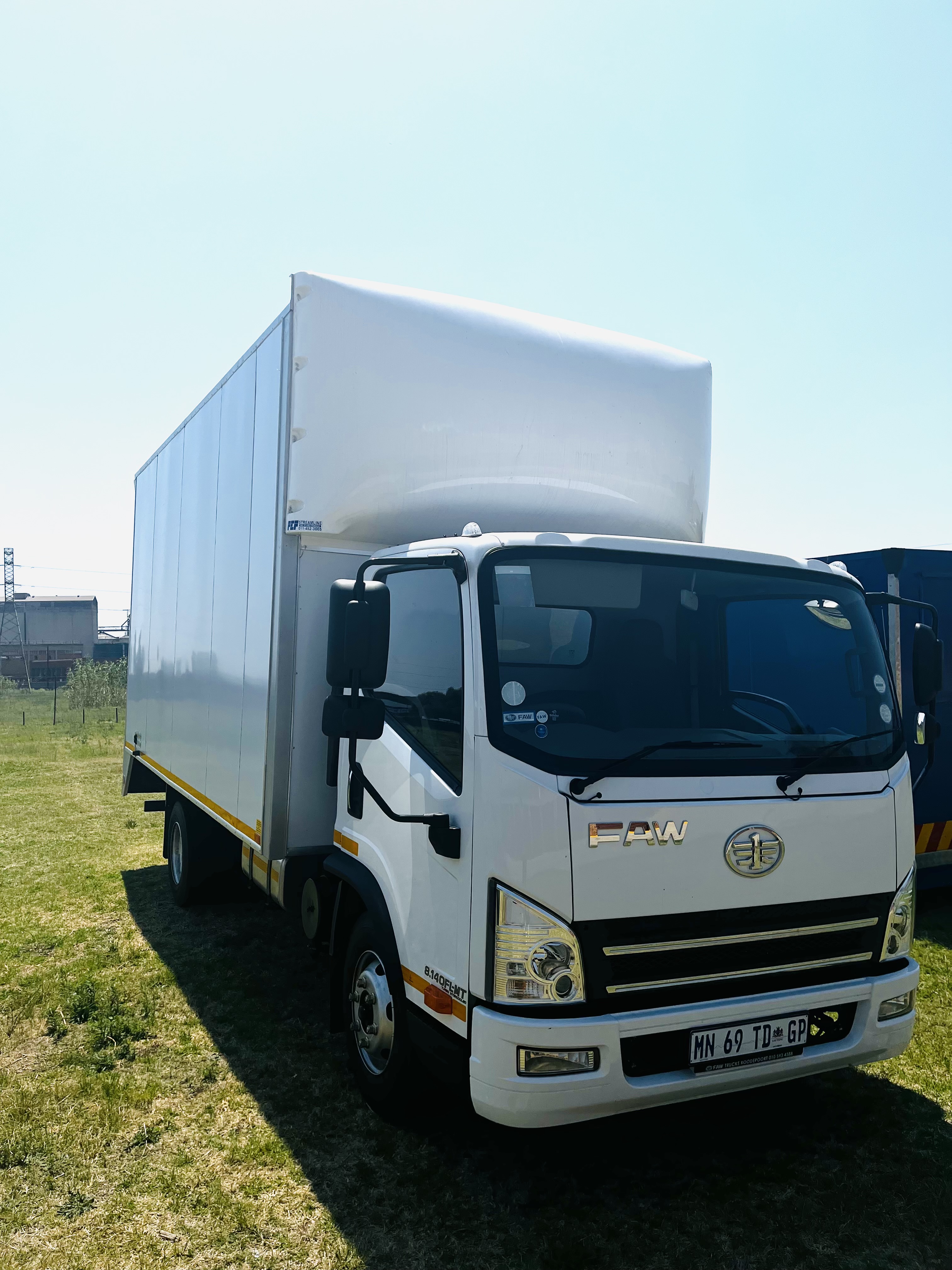 4 Ton Close Truck For Hire for hire in Mulisa Gift Mufamadi South Africa, Gauteng