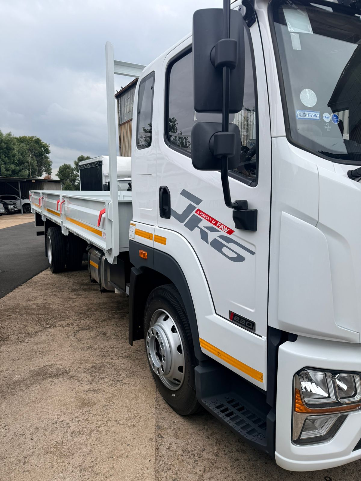 8 Ton Dropside Lorry Truck Hire for hire in Hugo South Africa, Gauteng