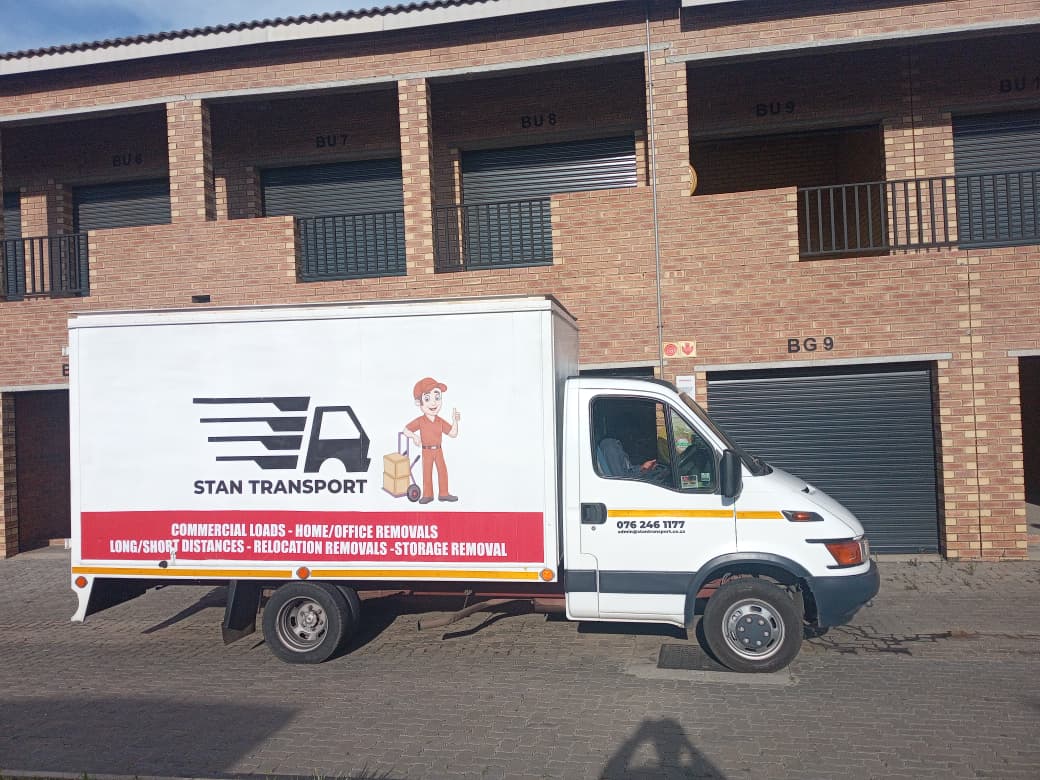 4 Ton Close Truck For Hire for hire in Stanford Majonga South Africa, Gauteng