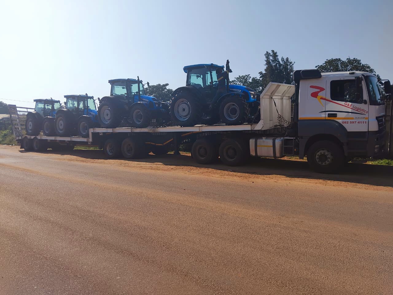 Lowbed Truck Hire for hire in Gerrie Müller South Africa, Limpopo