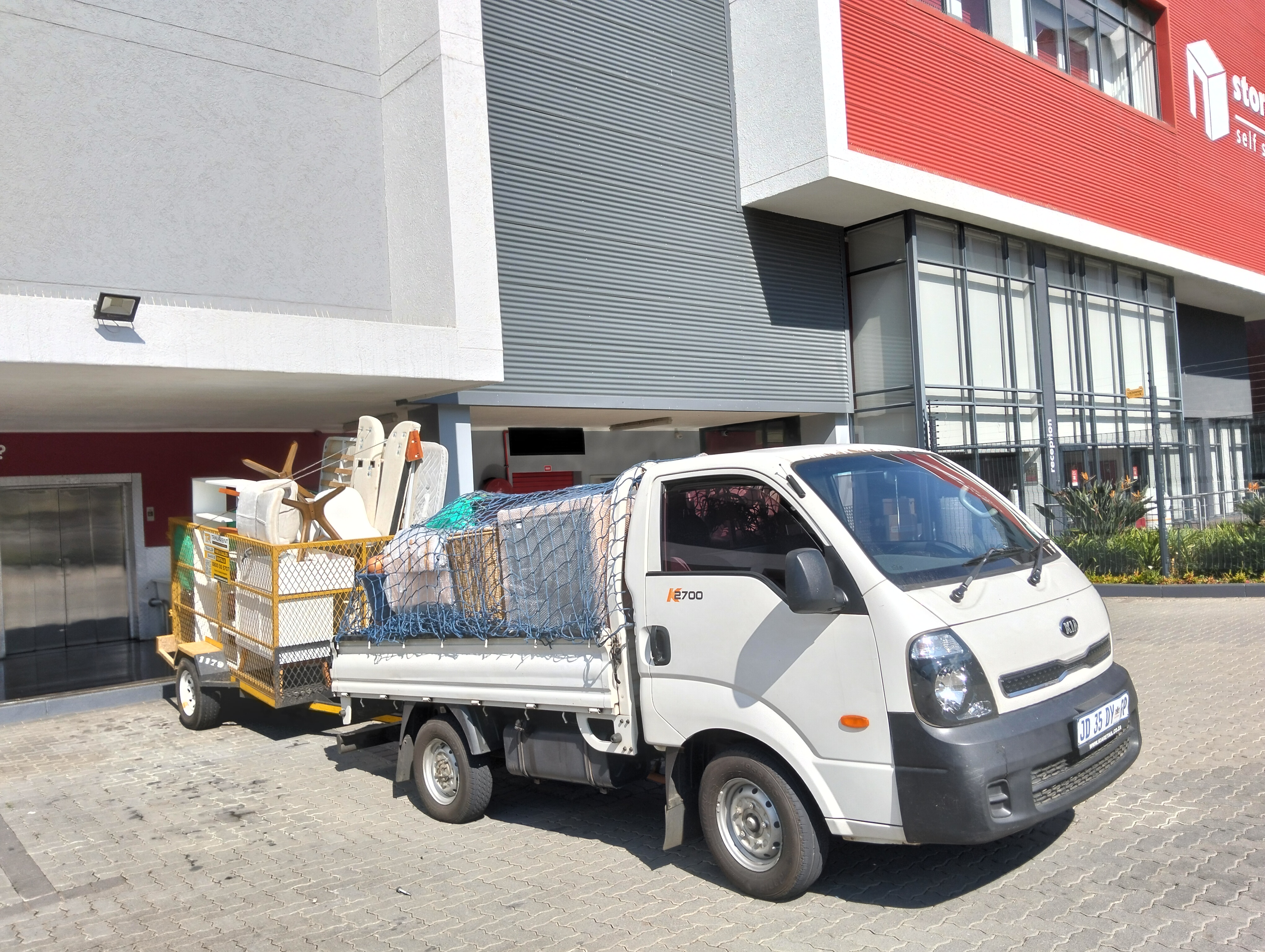 Small Truck for hire in Bongumusa South Africa, Gauteng