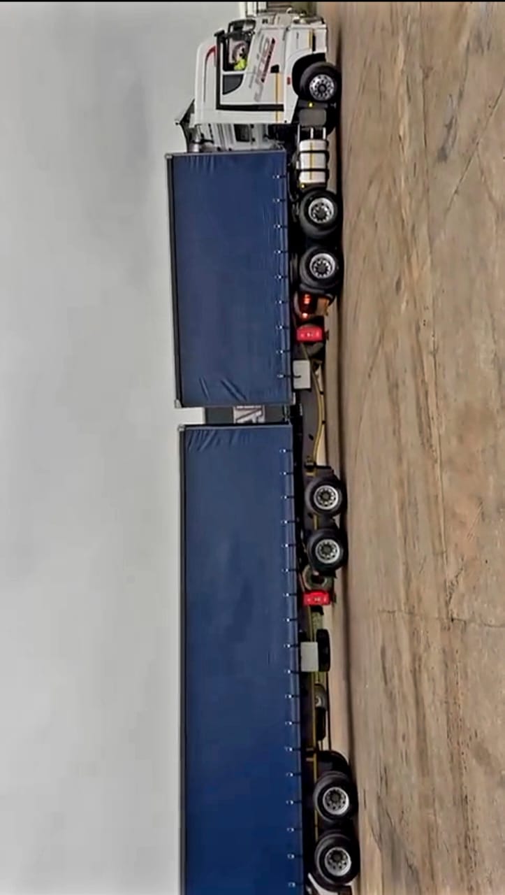 34Ton Tautliner for hire in Leonard South Africa, Gauteng