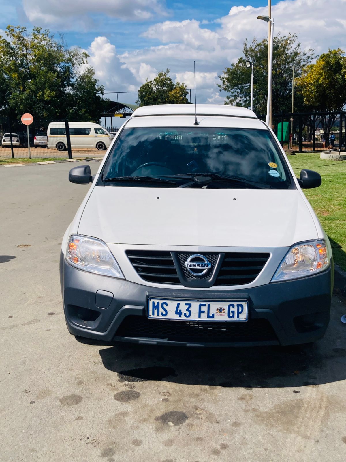 0 - 1 ton truck for hire in Innocencia March South Africa, Gauteng