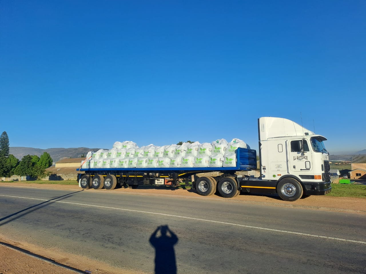 0.5 Ton Horse and Trailer hire South Africa, Western Cape