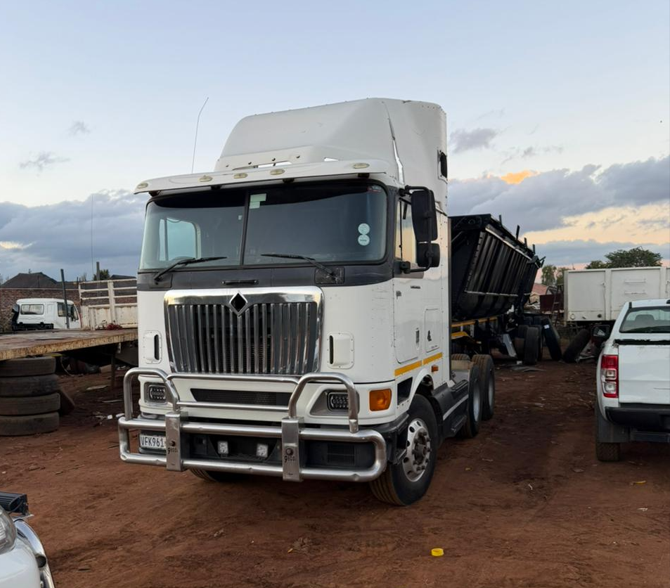 1 Ton Tipper hire South Africa, Gauteng