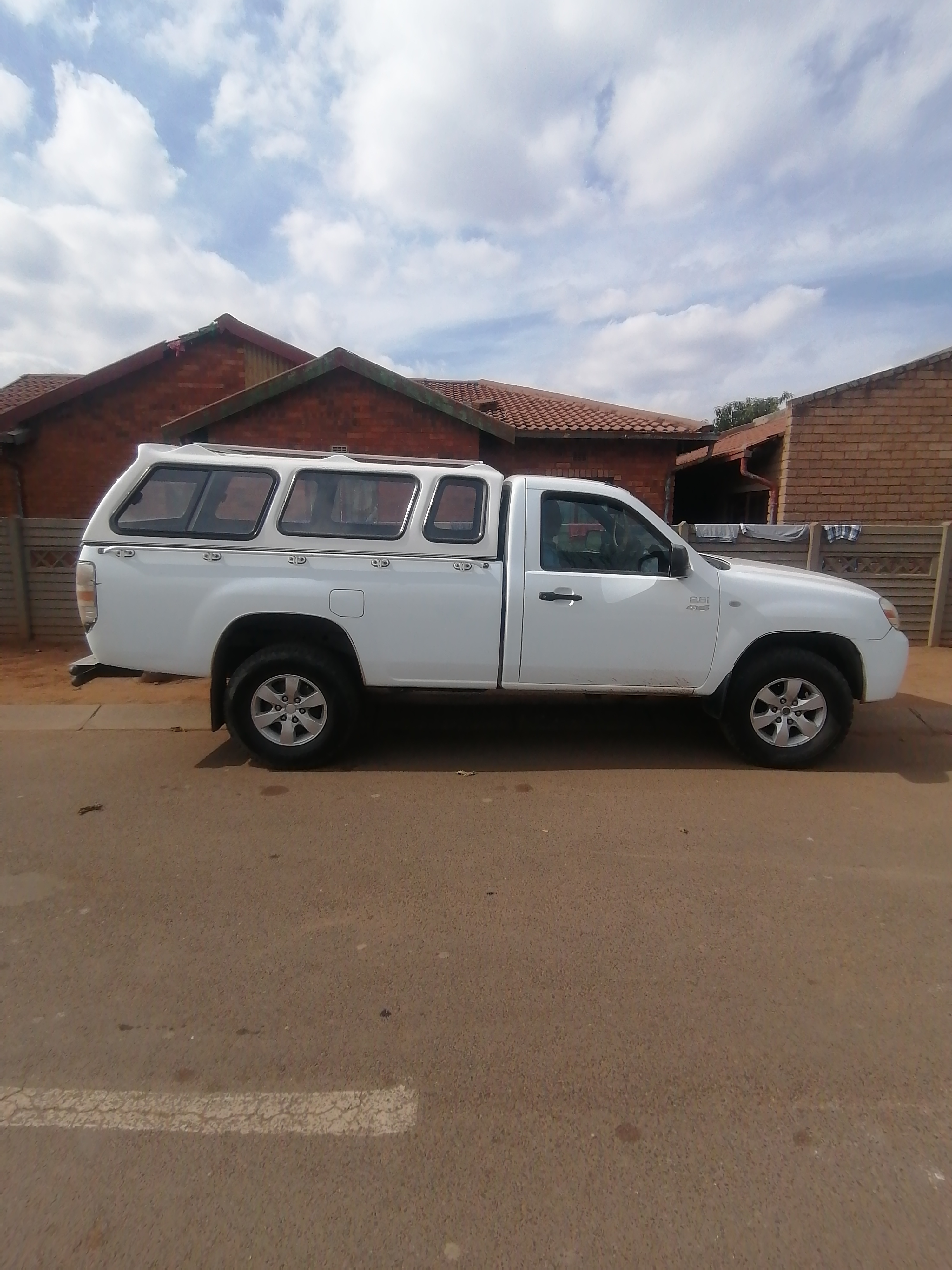 2.5 Ton Bakkie hire South Africa, Gauteng