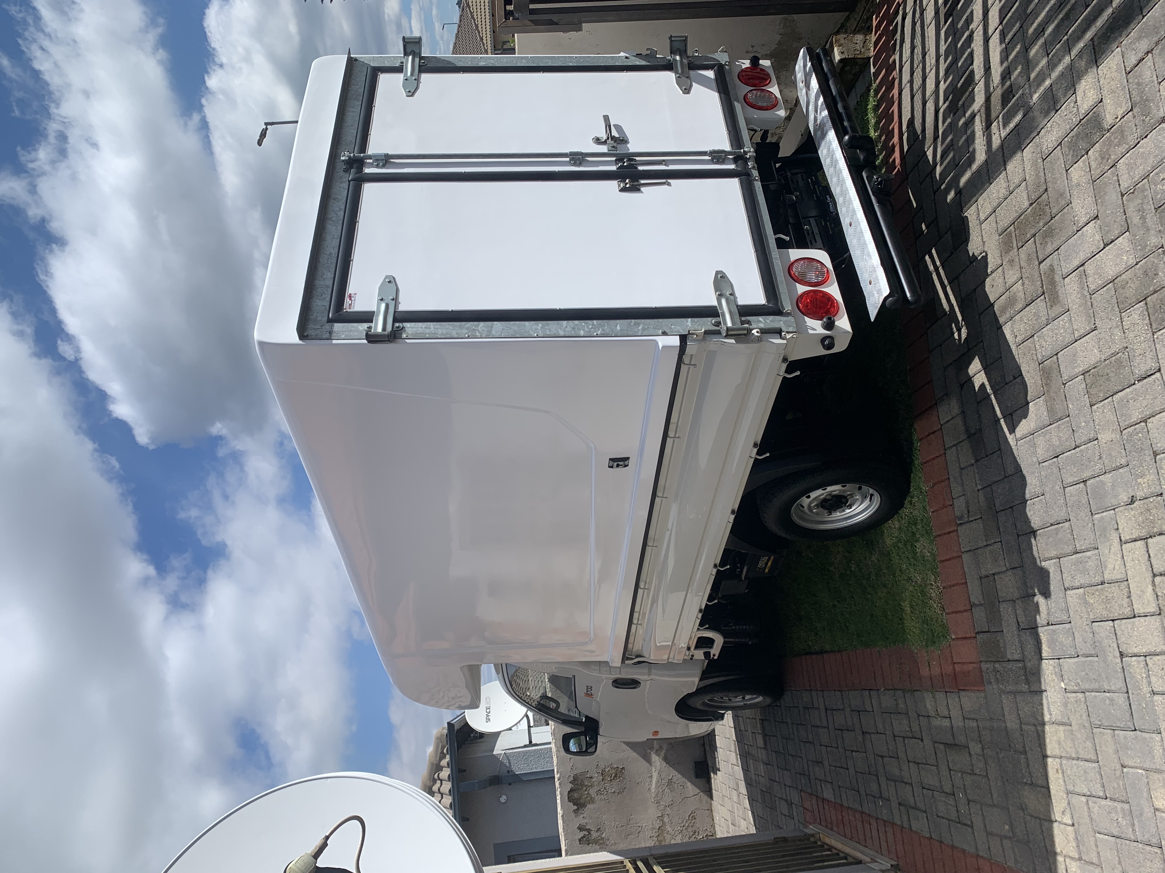 1.5 Ton Close Body hire South Africa, Gauteng