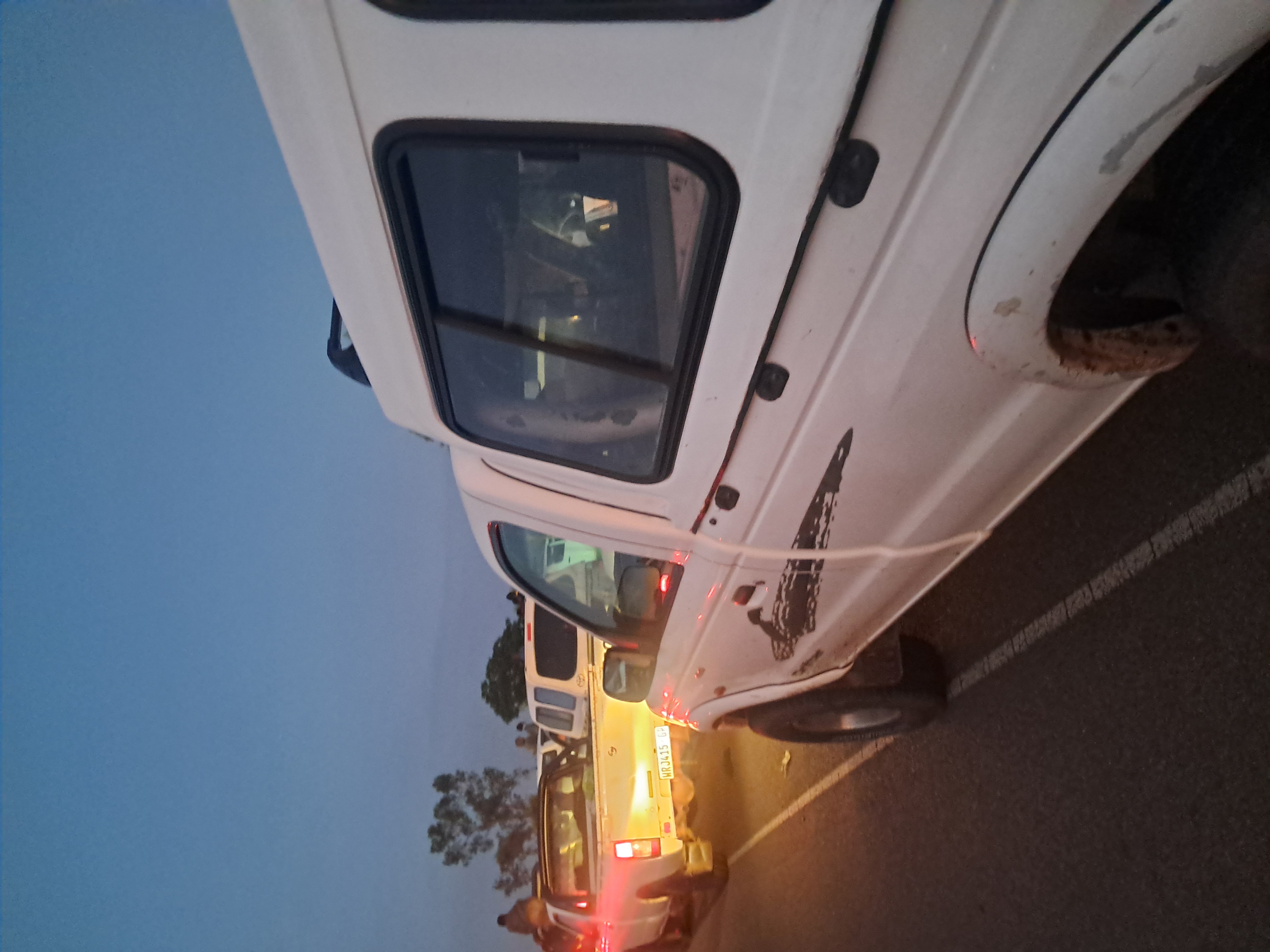 2 ton truck for hire in Evans South Africa, Gauteng