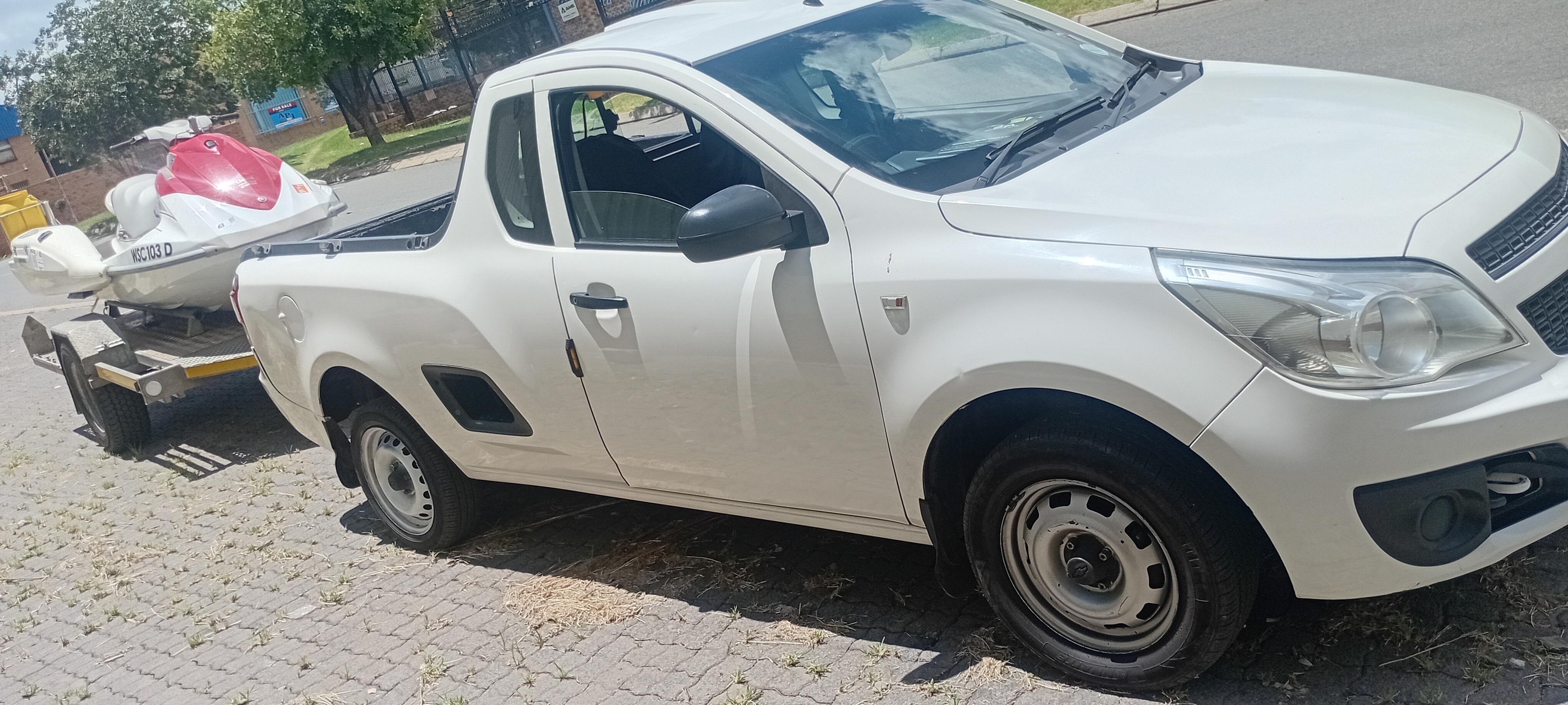 0.5 Ton Bakkie for hire in Mqhele Dube South Africa, Gauteng