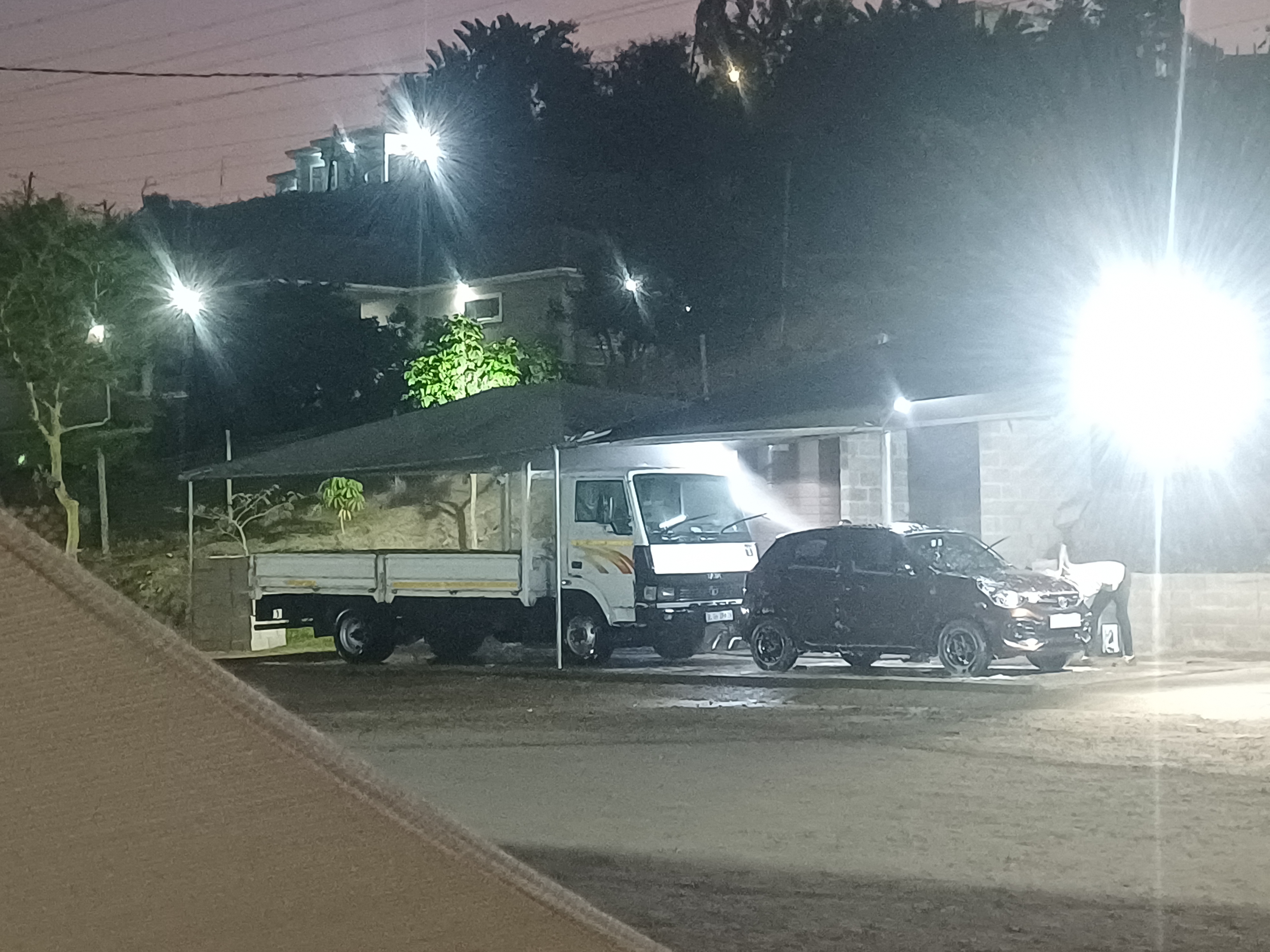 4 Ton Truck for hire in Boysie South Africa, KwaZulu-Natal