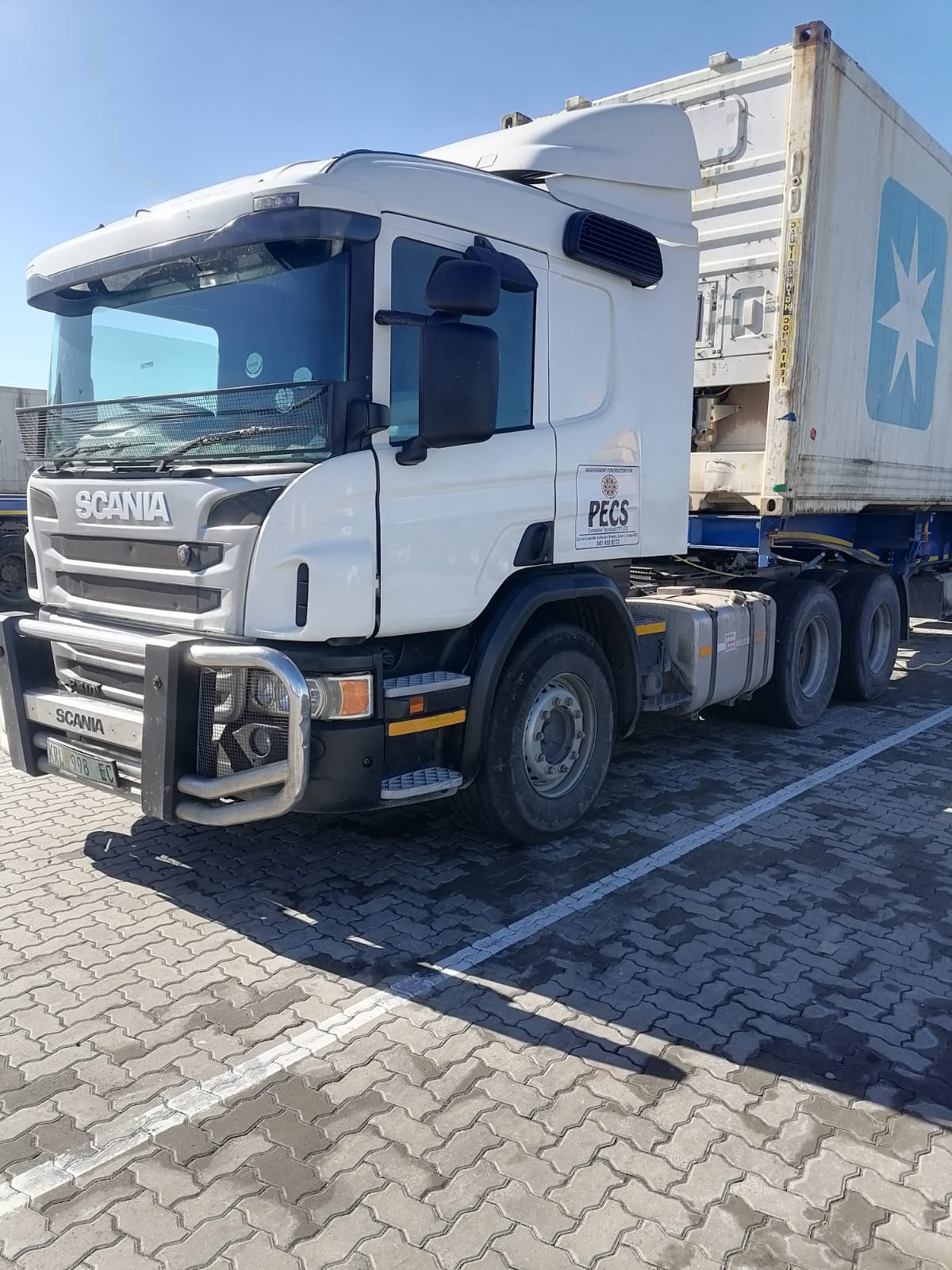 1.5 Ton Flatdeck for hire