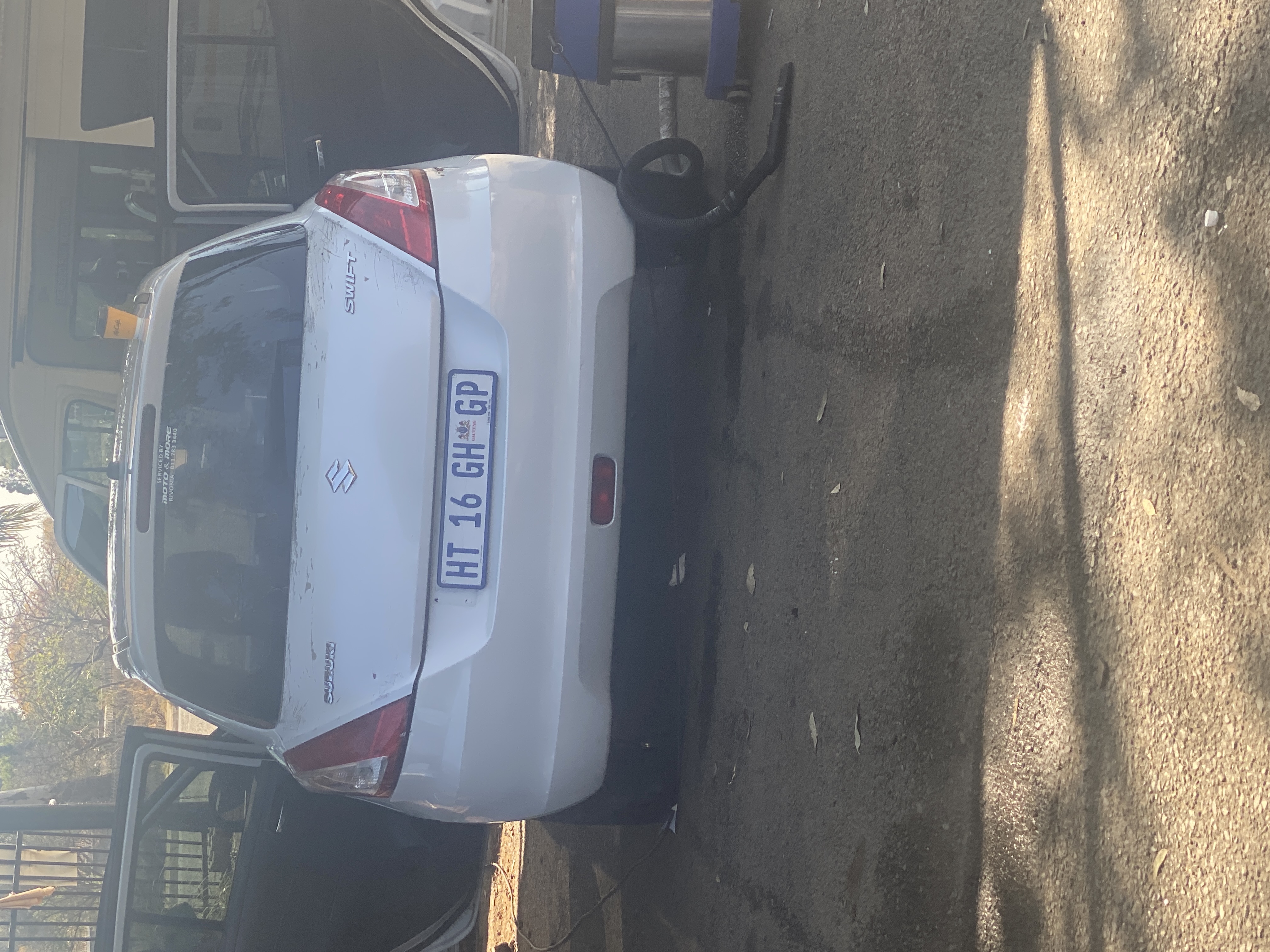 1 ton truck for hire in Siya South Africa, Gauteng