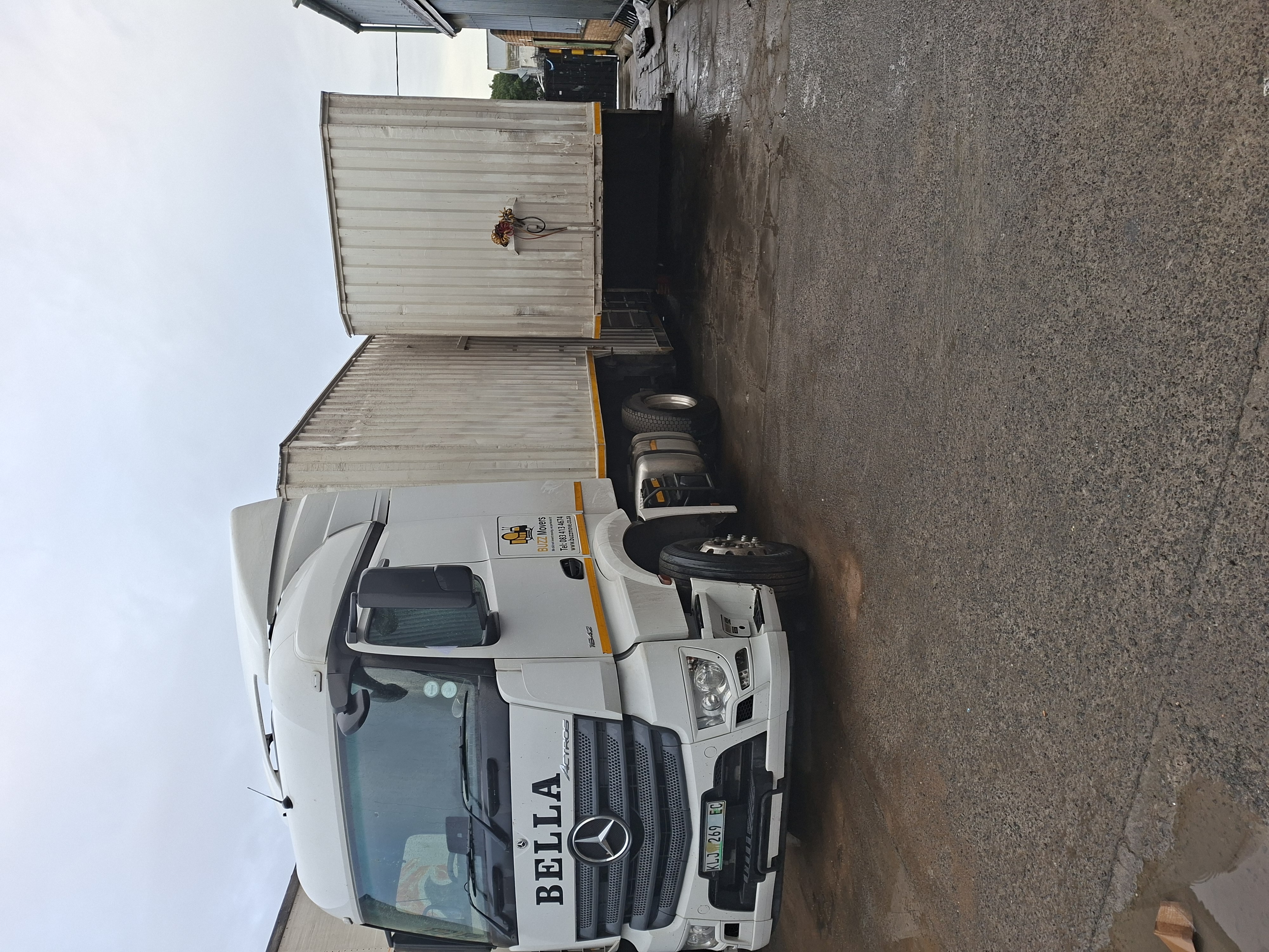 18 Ton Furniture Truck hire South Africa, Western Cape