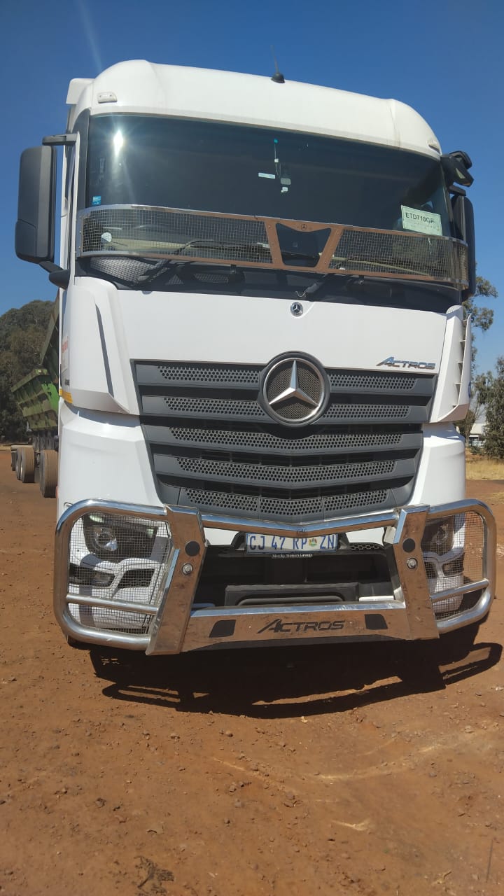 1 Ton Side Tipper for hire in South Africa, KwaZulu-Natal