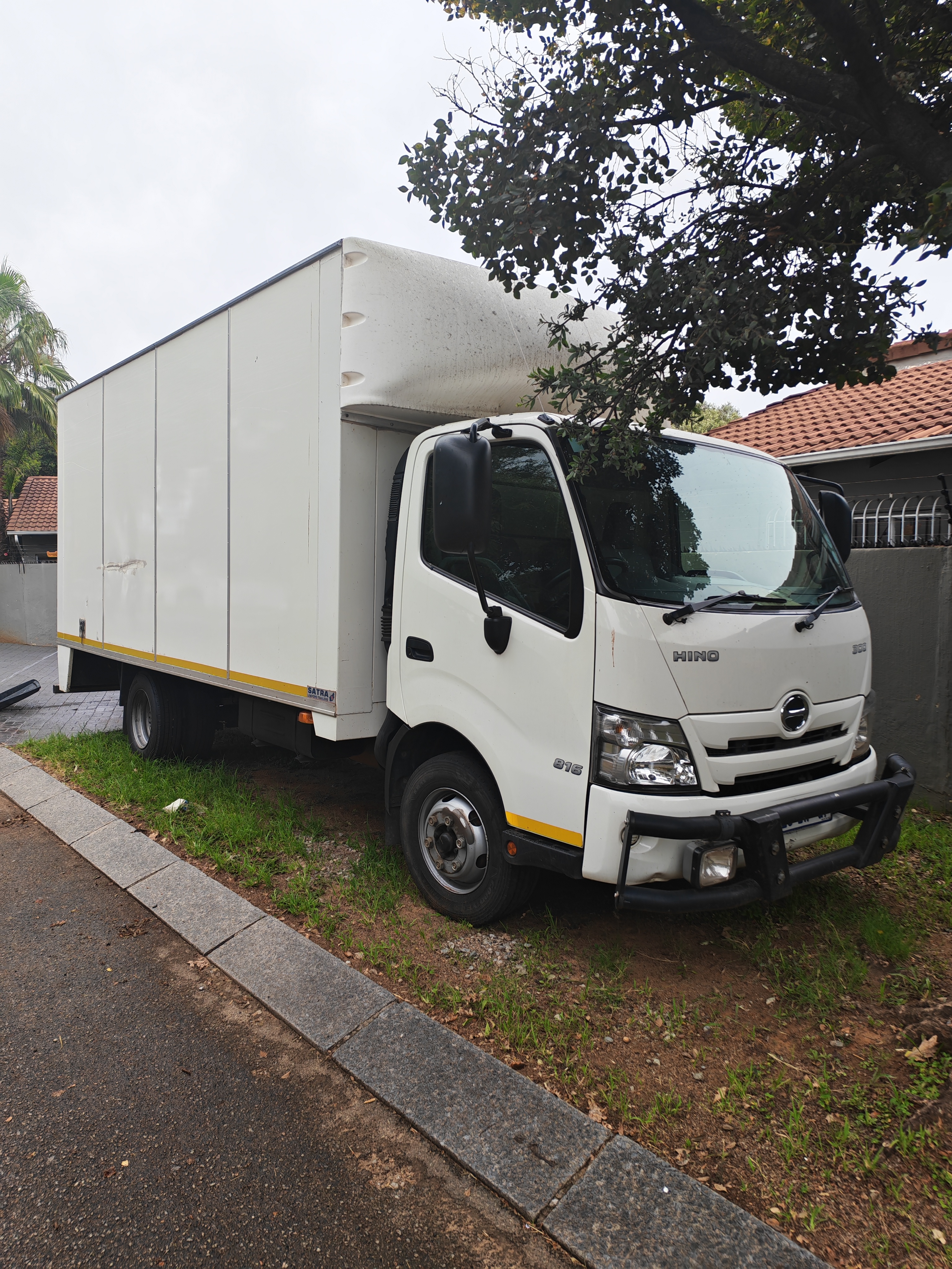 4 Ton for hire in South Africa, Gauteng