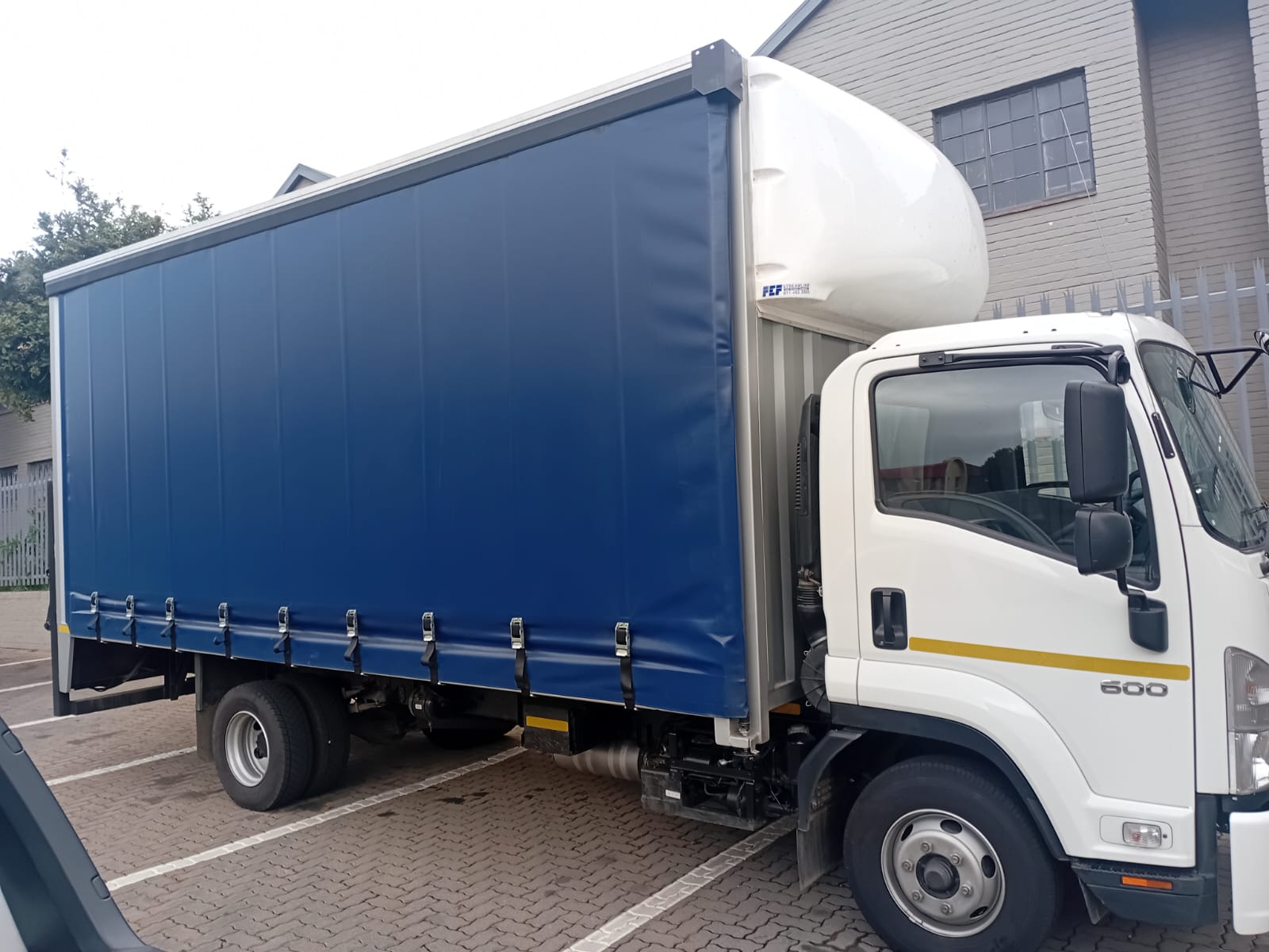 1.5 Ton Curtain Side truck for hire in South Africa, Gauteng