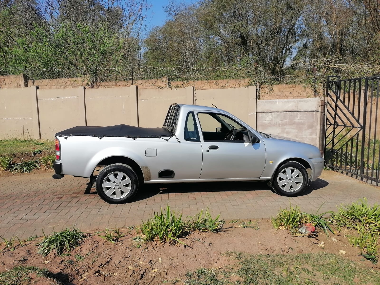 Bakkie for hire in South Africa, KwaZulu-Natal