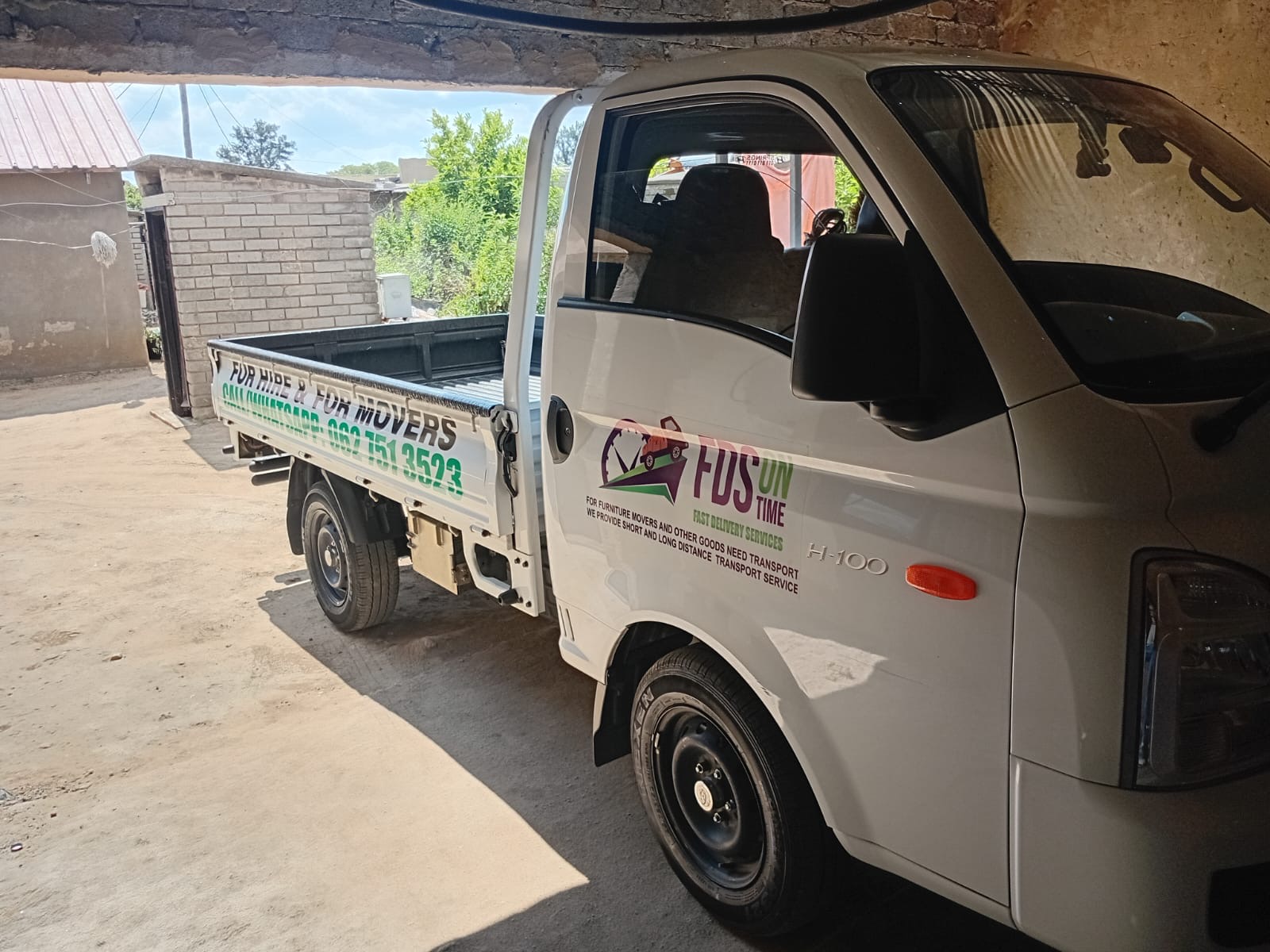 1.5 Ton Bakkie for hire in South Africa, Gauteng