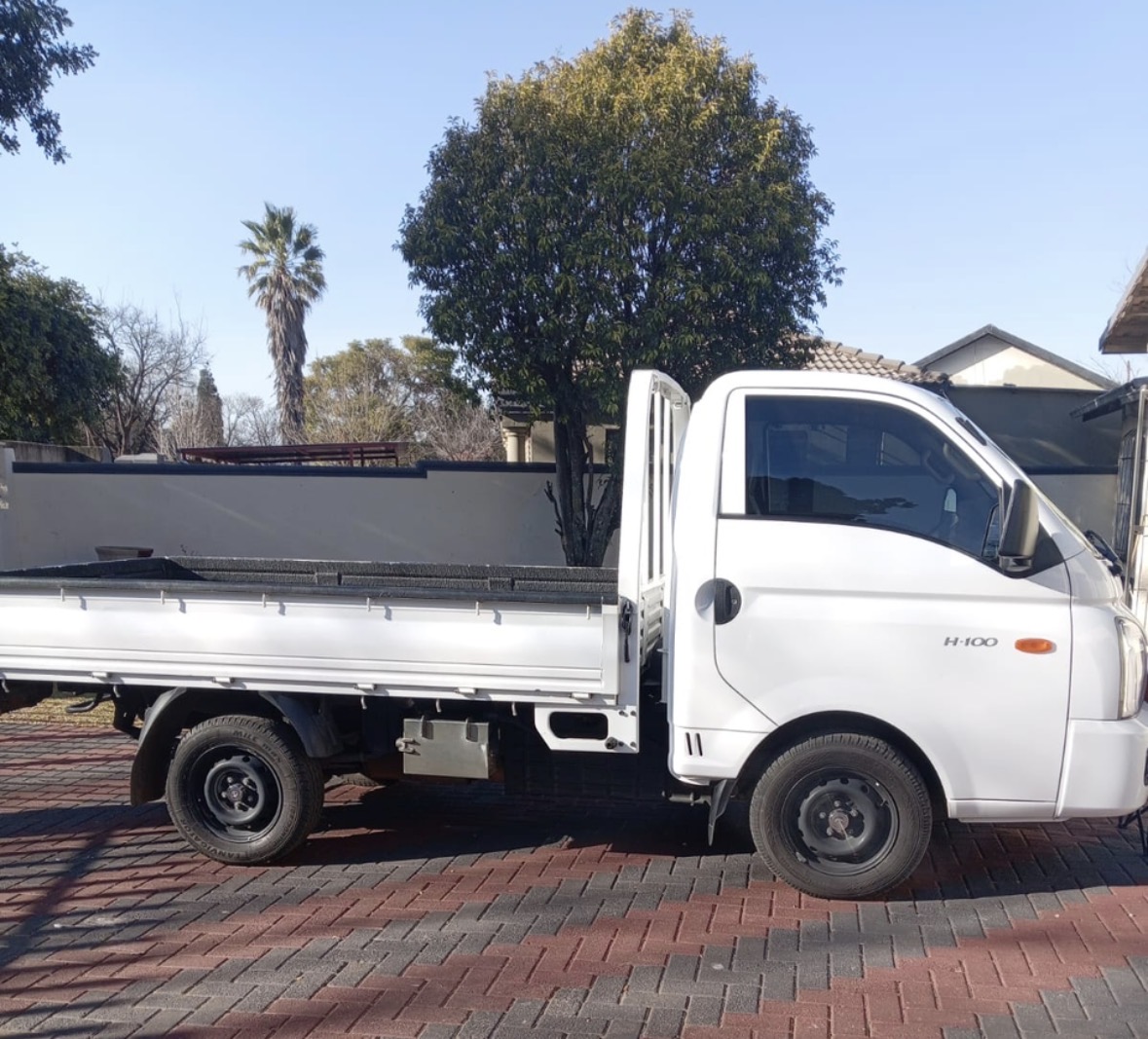 1.5 Ton Truck for hire in South Africa, Gauteng