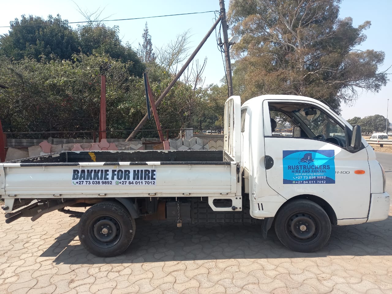 House Moving Bakkie for hire in Midrand  Gauteng