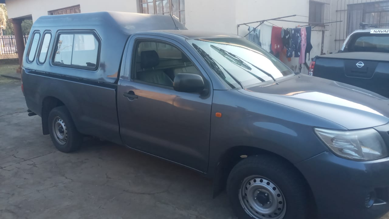 Bakkie with driver for hire near me for hire in pretoria Gauteng