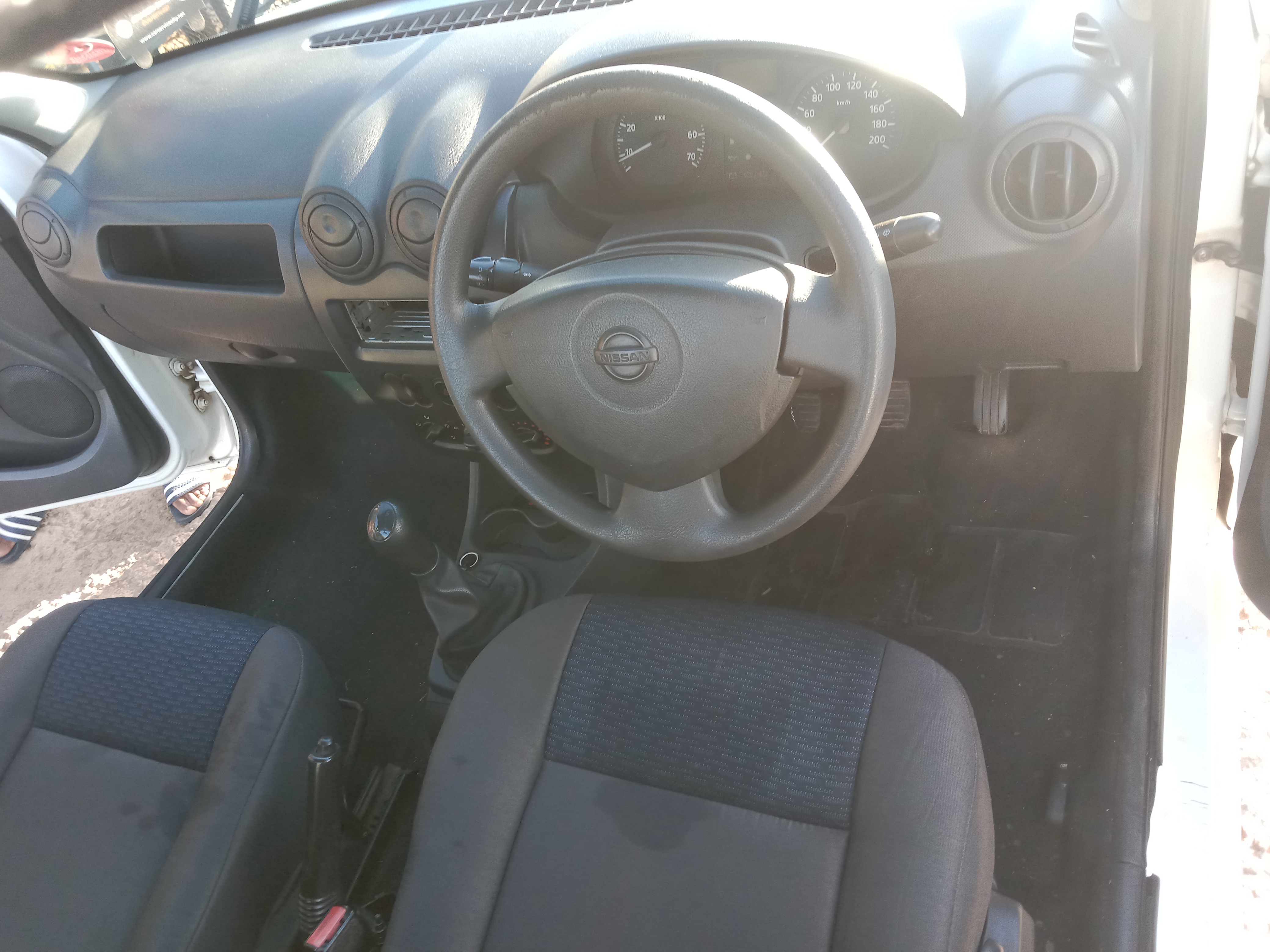 1 Ton Drop Side Bakkie Rental for hire in Pretoria Gauteng