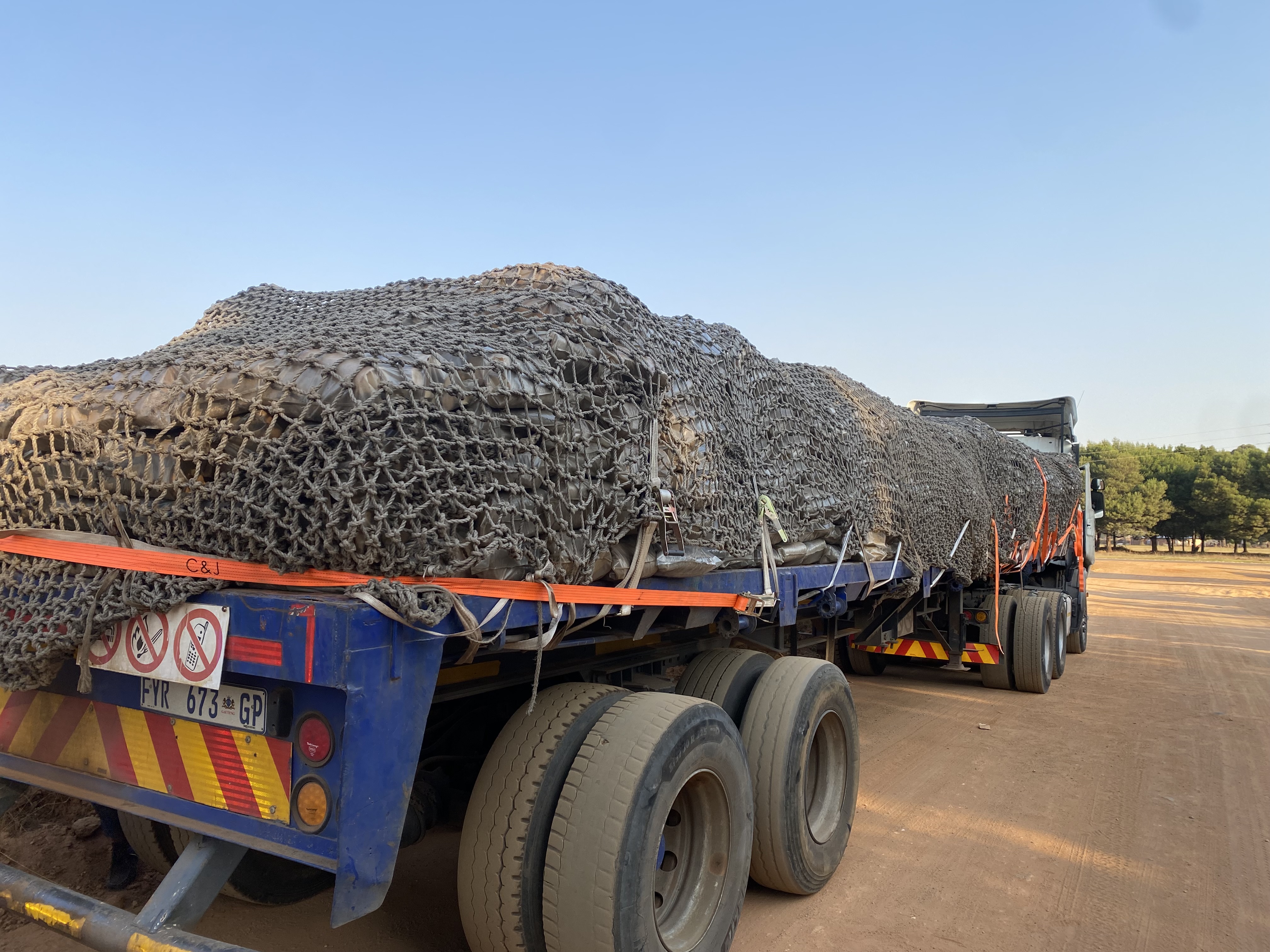 Superlink Flat Deck for hire in Gauteng