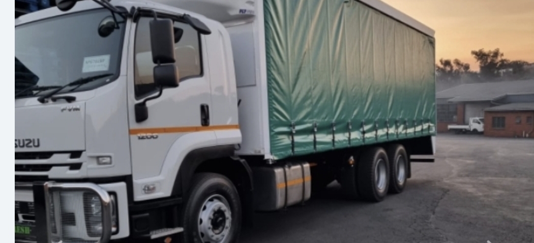 4 Ton Curtain Side Truck Hire for hire in PIETERMARITZBURG Kwazulu-Natal